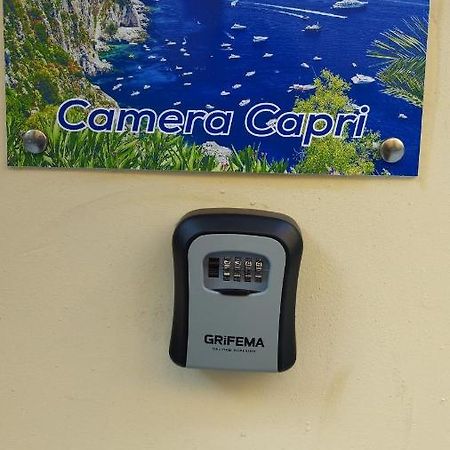 Casa Nina- Camera Capri Lejlighed Napoli Eksteriør billede